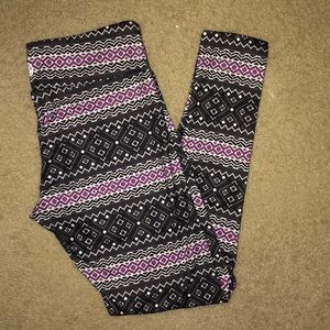 Medium Aztec workout leggings